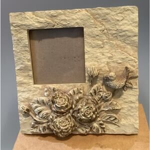 Vintage 3-D Floral Bird Frame Resin 6 X 6 Photo Opening 3 X 3 Preowned EUC